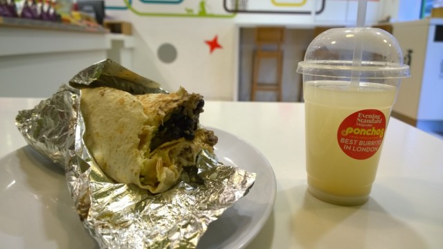 Poncho 8 Review, Spitalfields - Healthy Burritos, Mexican Food & More 2 Barbacoa burrito - Poncho 8