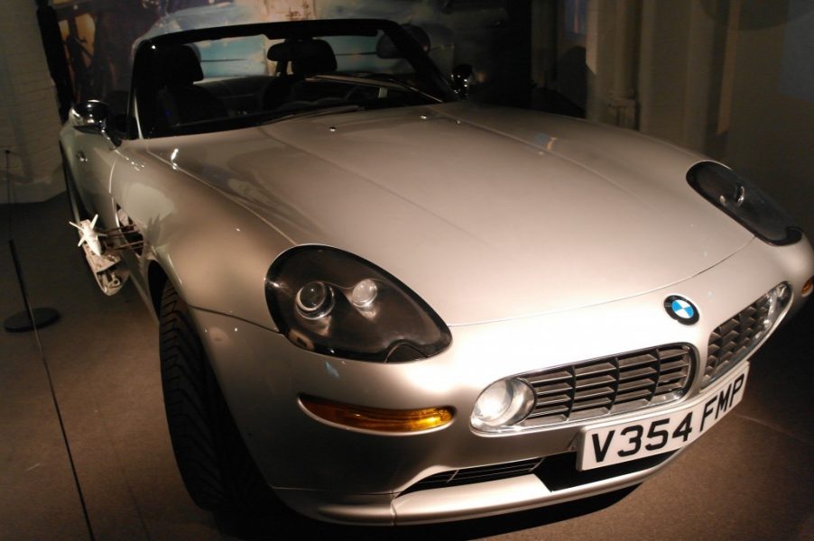 BMW Z8 _ The World Is Not Enough