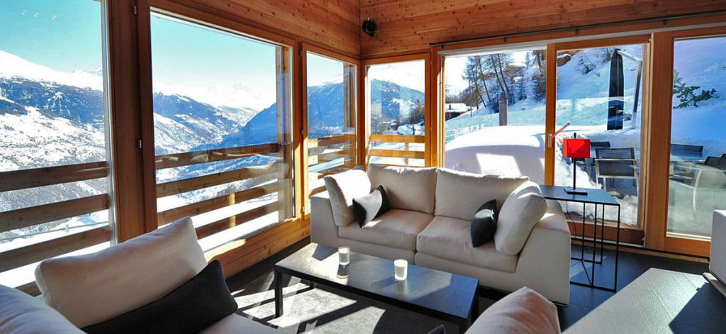5 Luxe Ski Chalets To Buy For Your Winter Retreats 4 Untitled