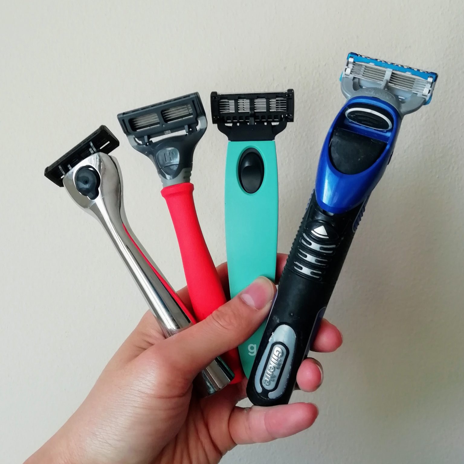 Best Shaving Razor Subscriptions Reviewed Dollar Shave Club vs Harry