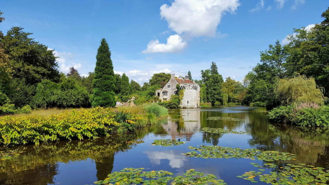 scotney castle in kent