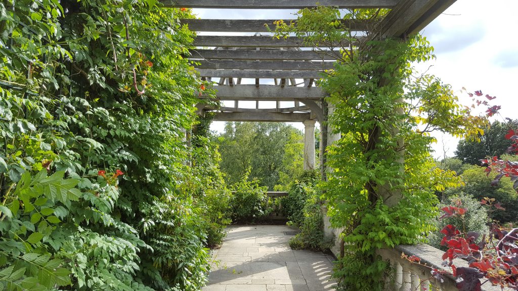 Hidden Gems in London: Non Touristy Things to Do 4 Hidden Gems in London: Non Touristy Things to Do 3