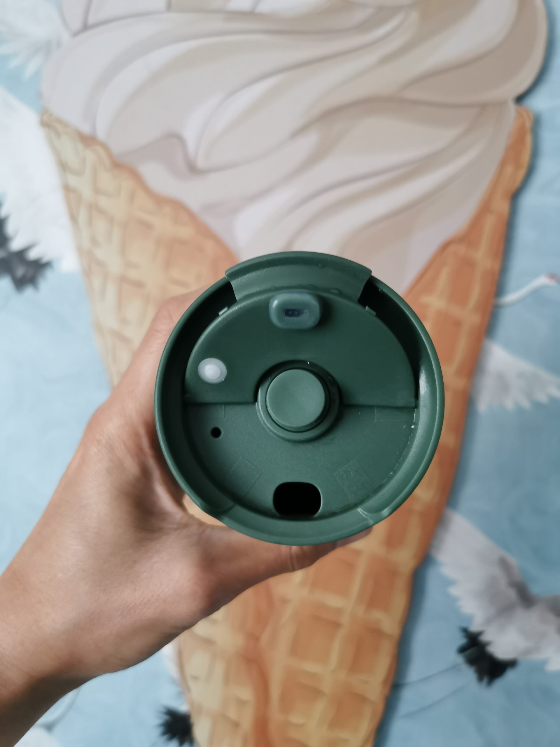 Hitch Bottle & Cup 1 Year Review & Alternatives Elite Travel Blog