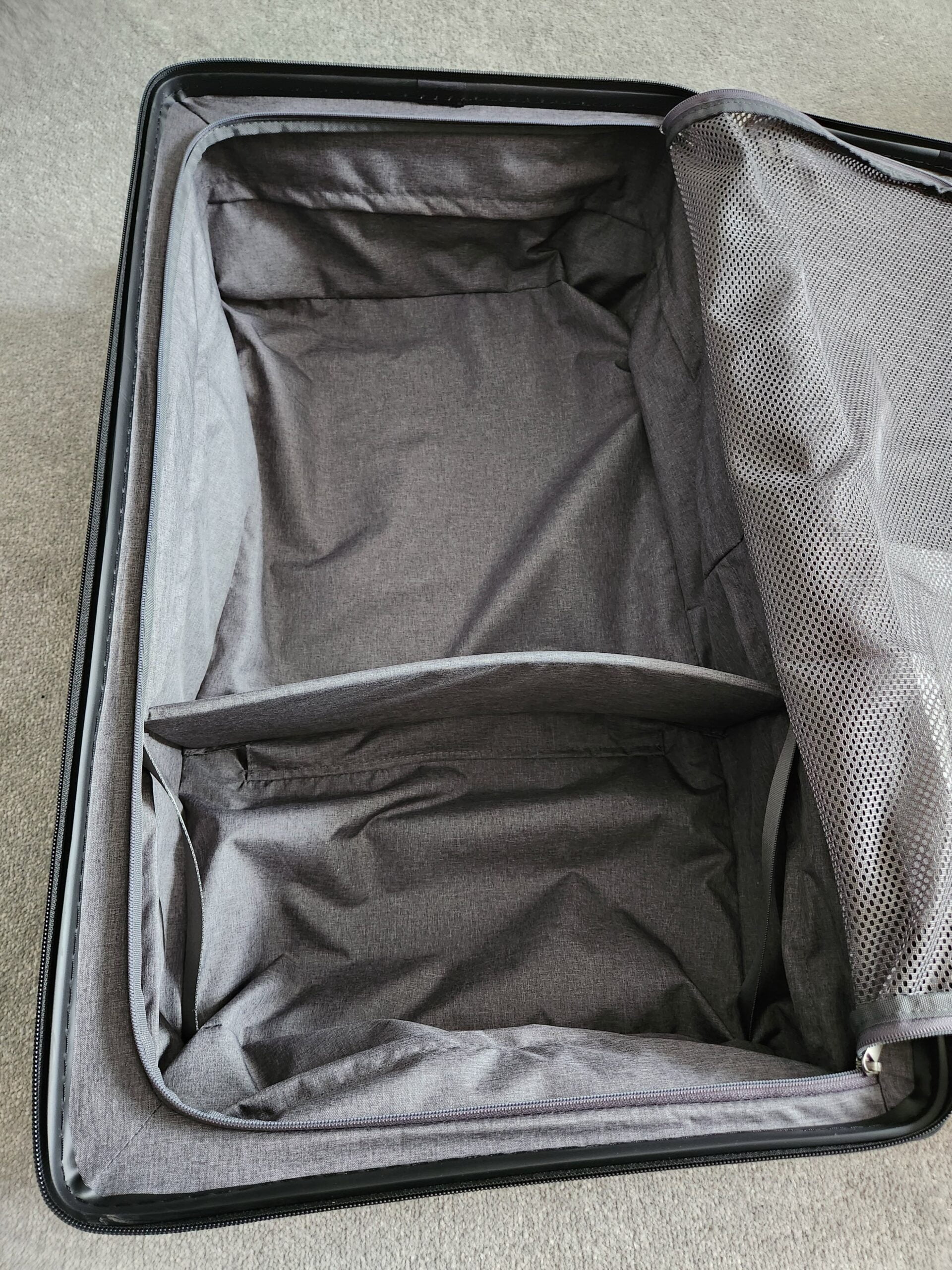 Level8 28" Voyageur Luggage Review + Discount Code Elite Travel Blog