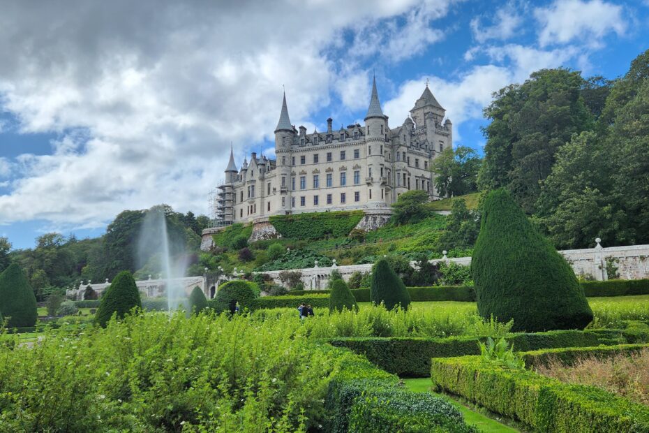 dunrobin castle